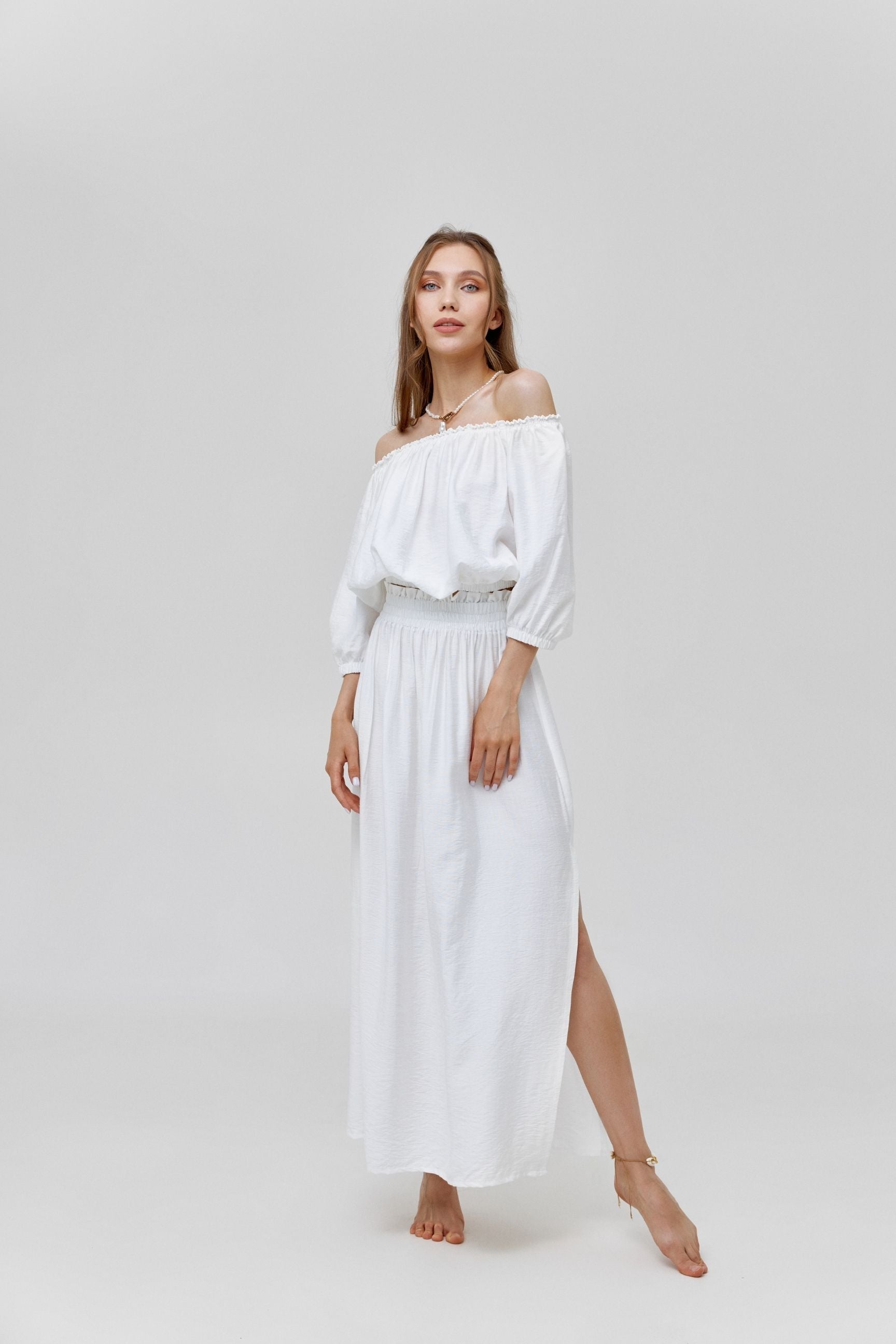 White Set of Blouse and Long Skirt